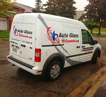 auto-glass-repair-mobile-service-Maple